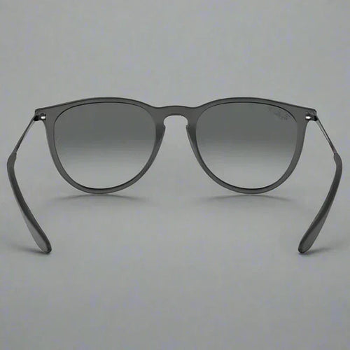 Ray-Ban Erika RB4171 622/T3 Polarized – Matte Black Grey Gradient Polarized